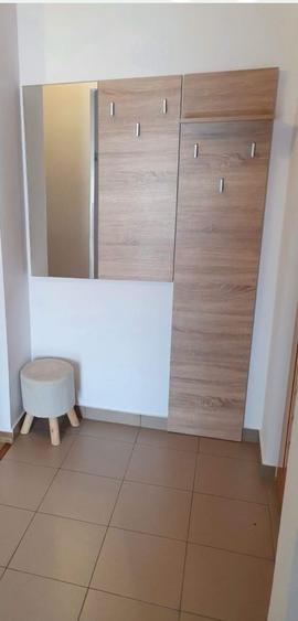 Apartament cu 2 camere decomandat, mobilat în Casa de Cultură