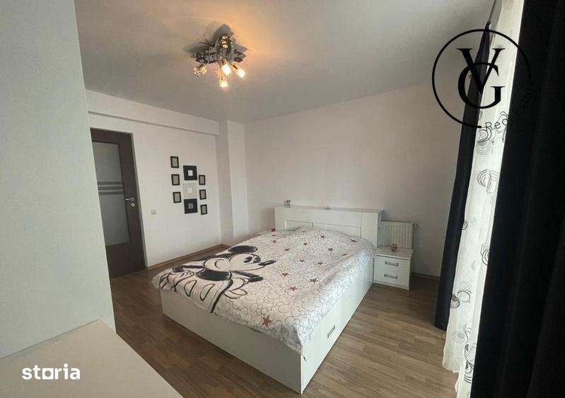 Apartament cu 2 camere decomandat, mobilat în Central