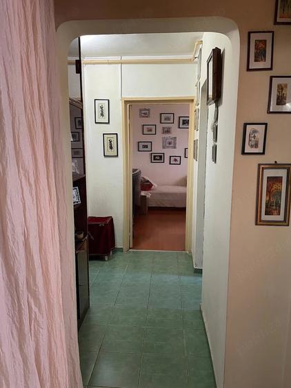 Apartament cu 2 camere decomandat în Vest