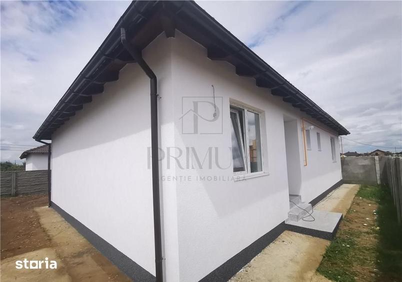Casă cu 4 camere cu Teren 500 Mp în Șag