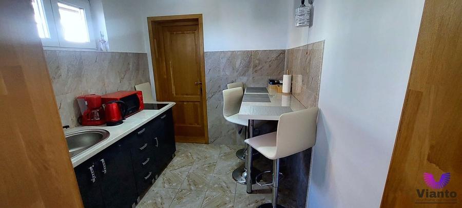 Casă cu 4 camere cu Canalizare în Sub Arini