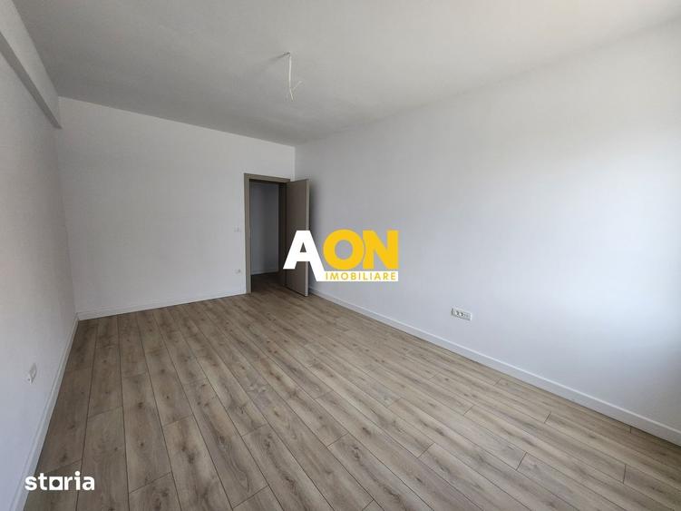 Apartament cu 3 camere în Cetate
