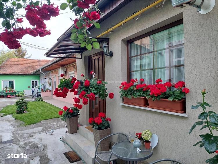 Casă cu 3 camere cu Teren 200 Mp în Central