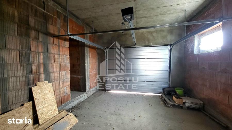 Casă cu 5 camere cu Teren 790 Mp în Circumvalațiunii