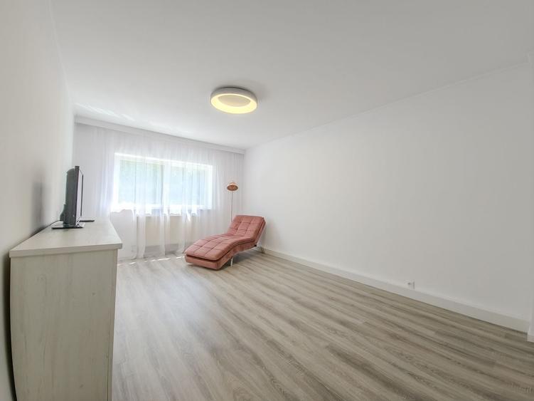 Apartament cu 2 camere decomandat, mobilat în Plopilor