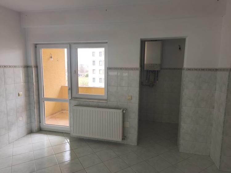 Apartament 2 camere, 78mp, Radauti - 9
