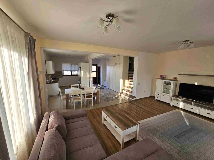 Casă cu 4 camere cu Teren 300 Mp în Europa