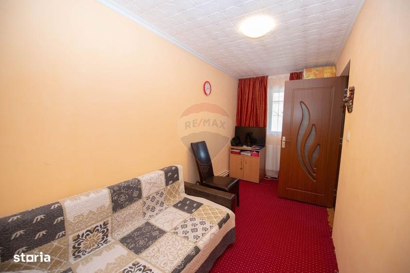 Casă cu 3 camere în Adunații-Copăceni