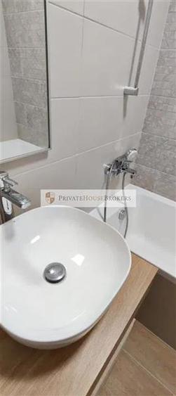 Apartament cu 2 camere semidecomandat, mobilat în Băneasa