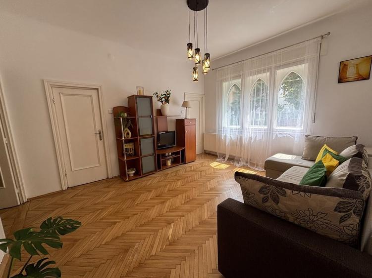 Apartament cu 2 camere semidecomandat în Primăverii