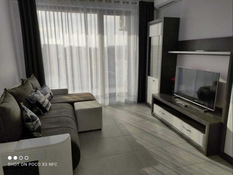 Apartament cu 2 camere decomandat în Găvana