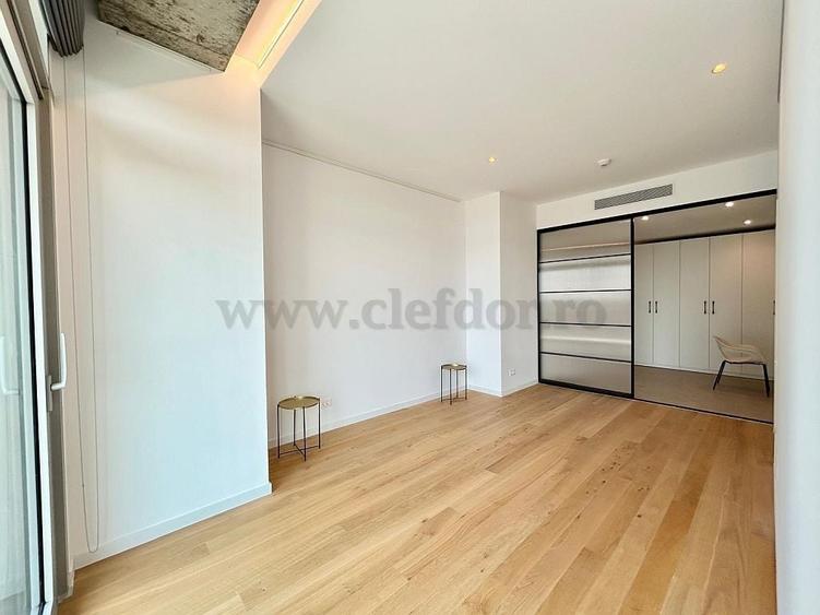 Apartament cu 4 camere decomandat, mobilat în Floreasca