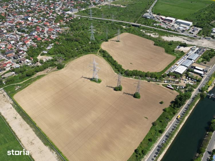 Teren de 11300 mp, în Glina