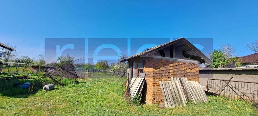 Casă individuală cu 4 camere cu Canalizare în Măldăeni