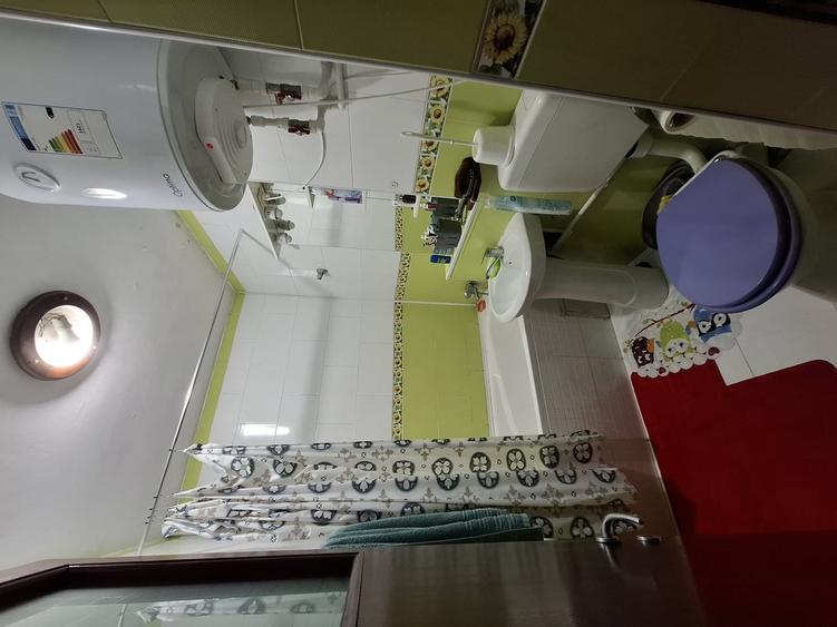 Apartament cu 2 camere semidecomandat în Grivița