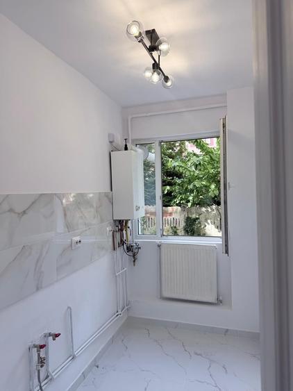 Apartament cu 2 camere semidecomandat în Exterior Vest