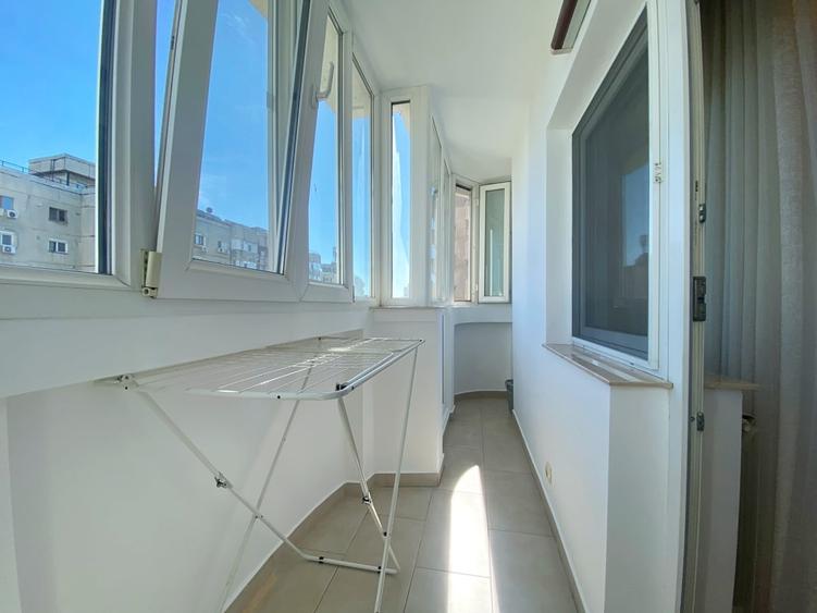 Apartament cu 4 camere decomandat în Vitan Mall