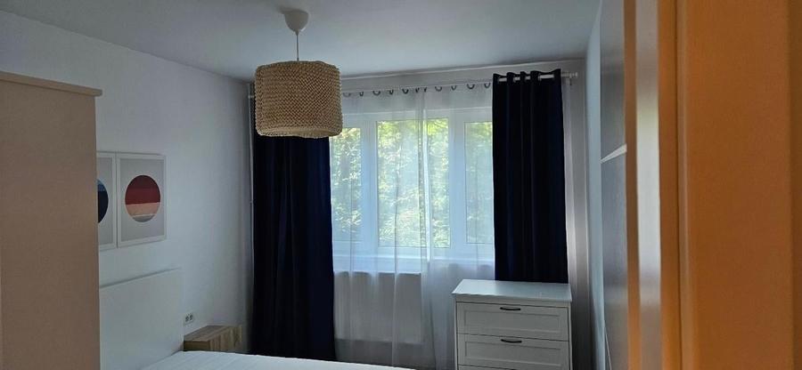 Apartament cu 2 camere decomandat în Berceni