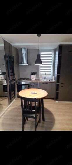 Apartament cu 2 camere decomandat în Rogerius
