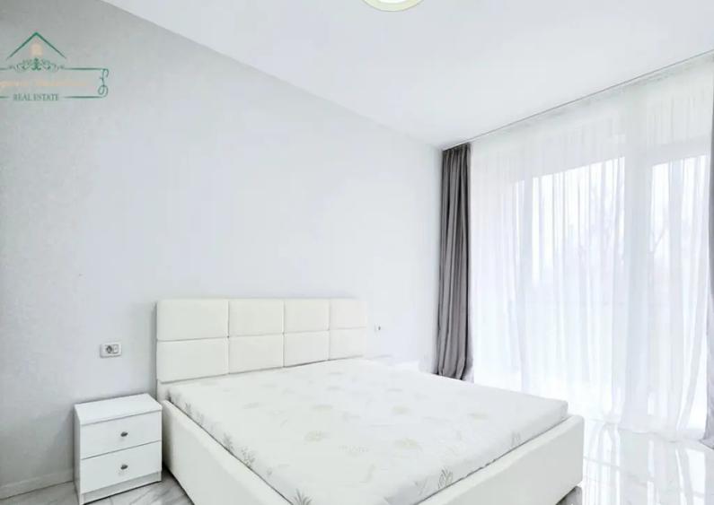Apartament cu 2 camere semidecomandat, mobilat în Micălaca