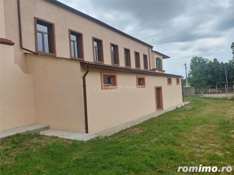 Casă cu Teren 1971 Mp în Central