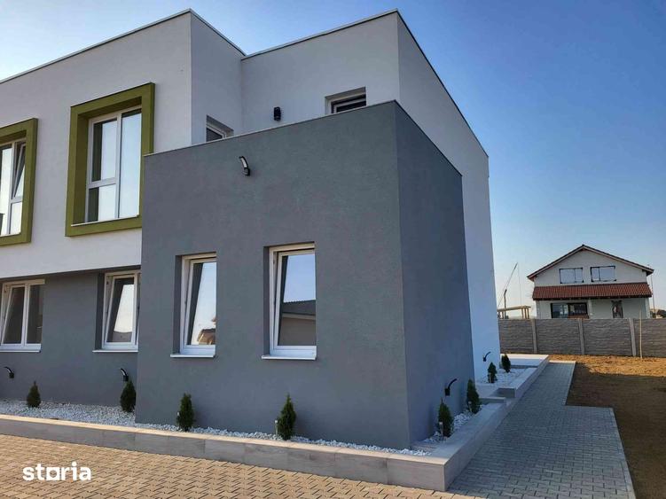 4 Case insiruite in Mosnita Noua pentru inchirere. Posibilitate asocie - 1