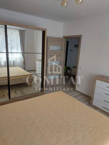 Apartament cu 3 camere decomandat, mobilat în Florești — fotografia 3