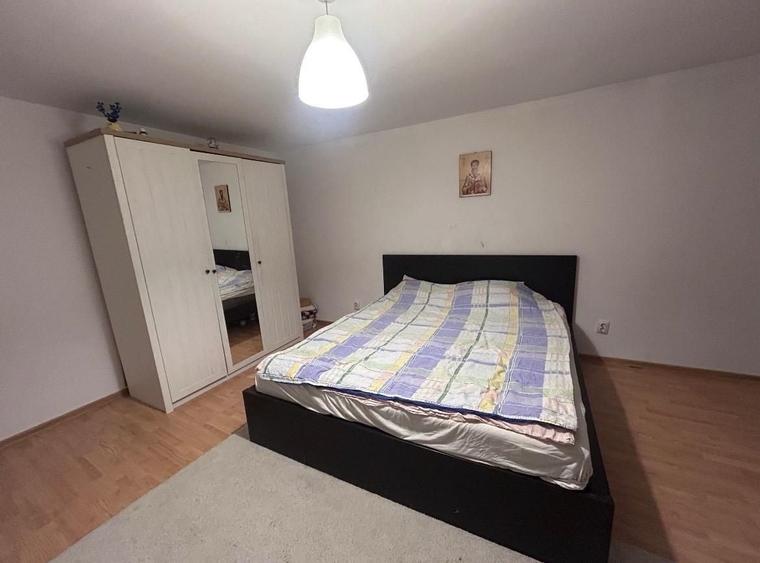 Casă cu 4 camere în Ultracentral