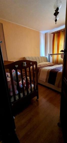 Apartament cu 2 camere decomandat în Domenii