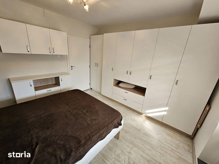 Apartament cu 3 camere decomandat, mobilat în Decebal