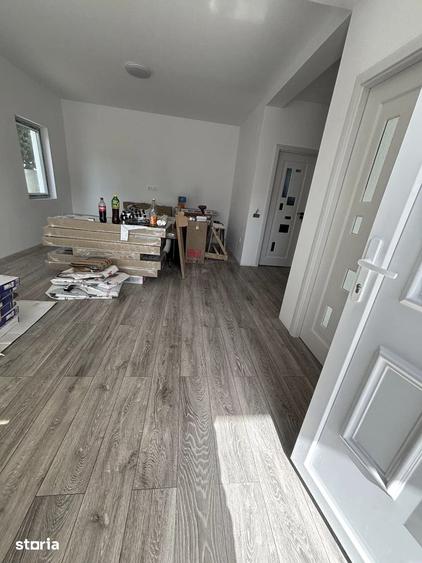 Casă cu 4 camere cu Teren 150 Mp în Central