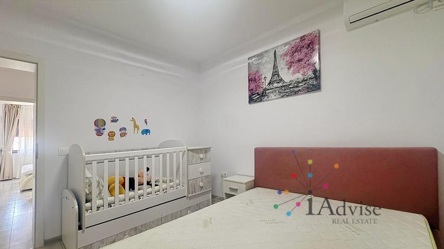 Casă individuală cu 3 camere cu Canalizare în Sânpetru