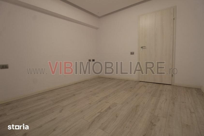 Apartament cu 3 camere decomandat, mobilat în Decebal