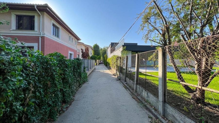 Casă individuală cu 10 camere cu Piscina în Pipera