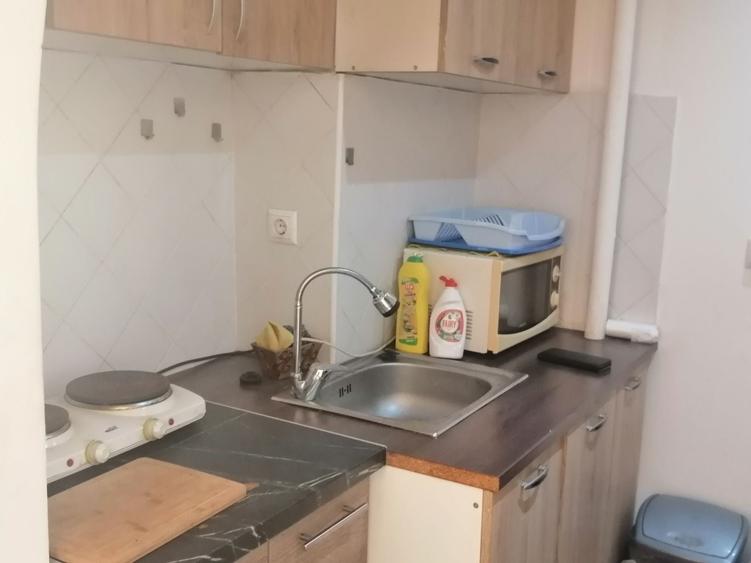 Apartament cu 2 camere nedecomandat în Rogerius