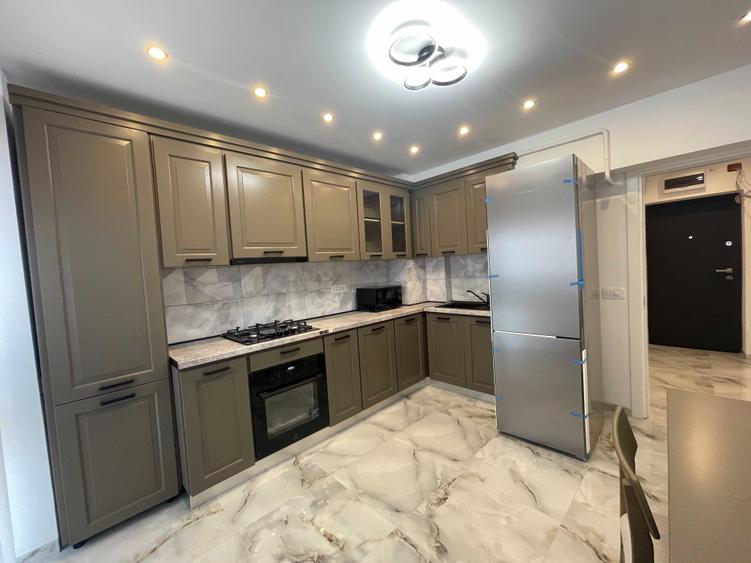 Apartament cu 2 camere decomandat în Piața Unirii