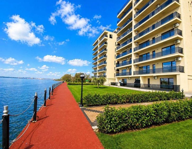 Studio Solid House Mamaia Zona Butoaie Vedere Frontală Lac Loc Parcare Subteran - 1