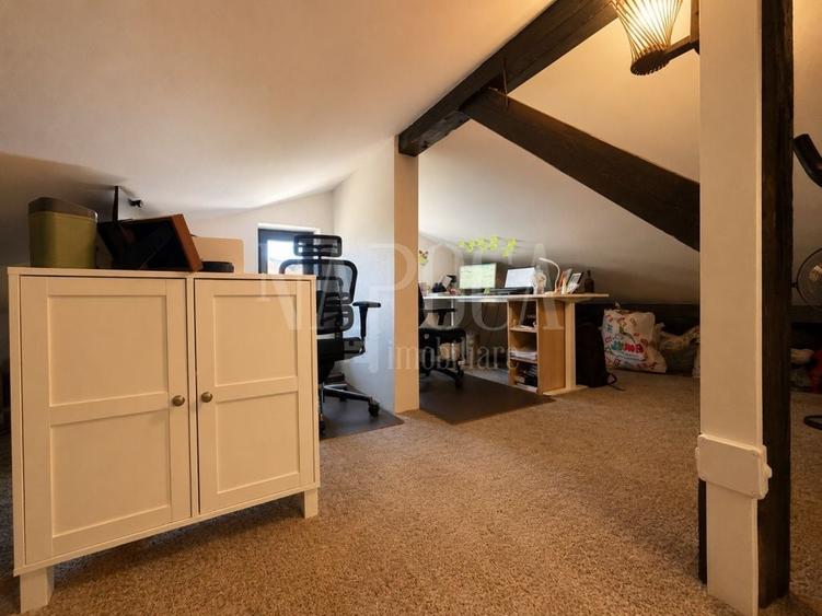 Duplex cu 4 camere cu Canalizare în Dâmbul Rotund