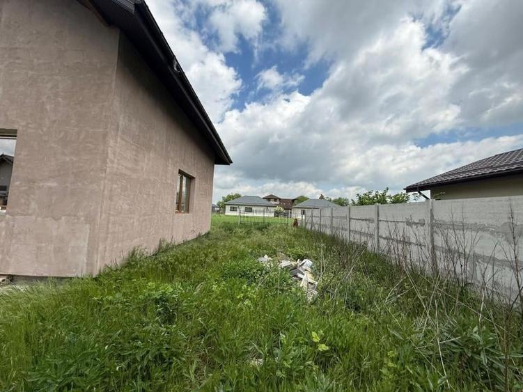 Casă individuală cu 5 camere cu Teren 507 Mp în Balotești