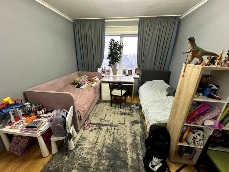 Apartament cu 2 camere decomandat în Basarab