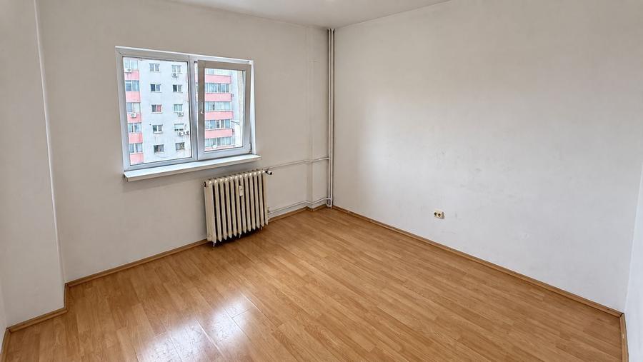 Apartament cu 2 camere decomandat în Moșilor