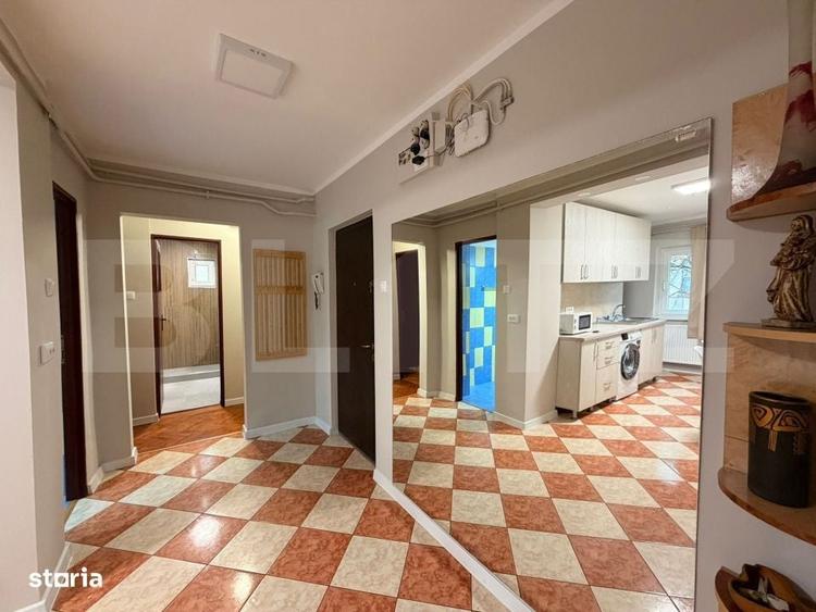 Apartament cu 3 camere decomandat în 1 Mai