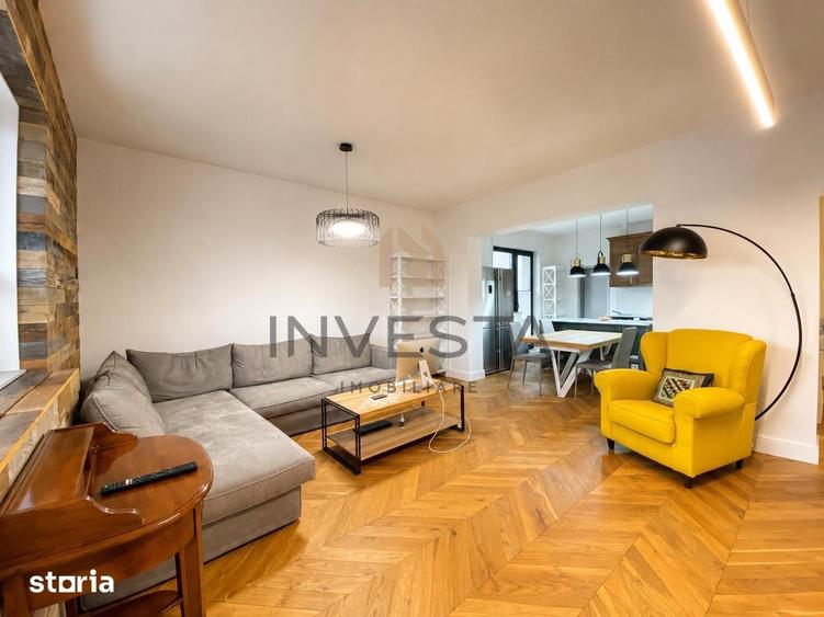 Apartament cu 4 camere semidecomandat în Central