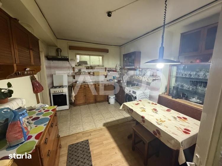 Casă cu 3 camere cu Teren 134 Mp în Central