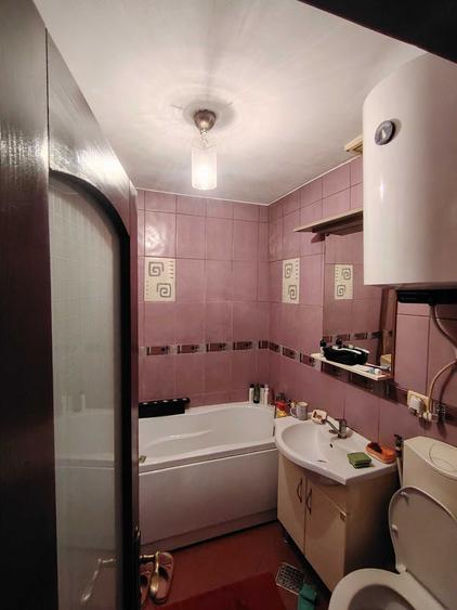 Apartament 2 camere,mobilat . - 6