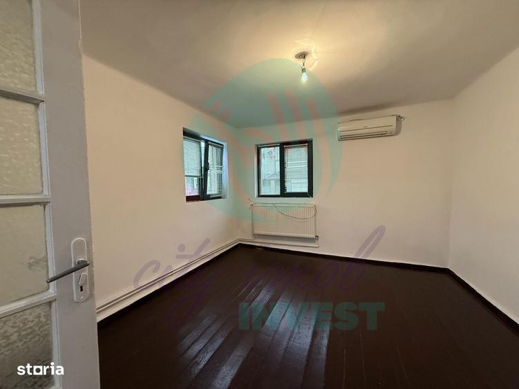 Casă cu 2 camere decomandat cu Teren 102 Mp în Vatra Luminoasă