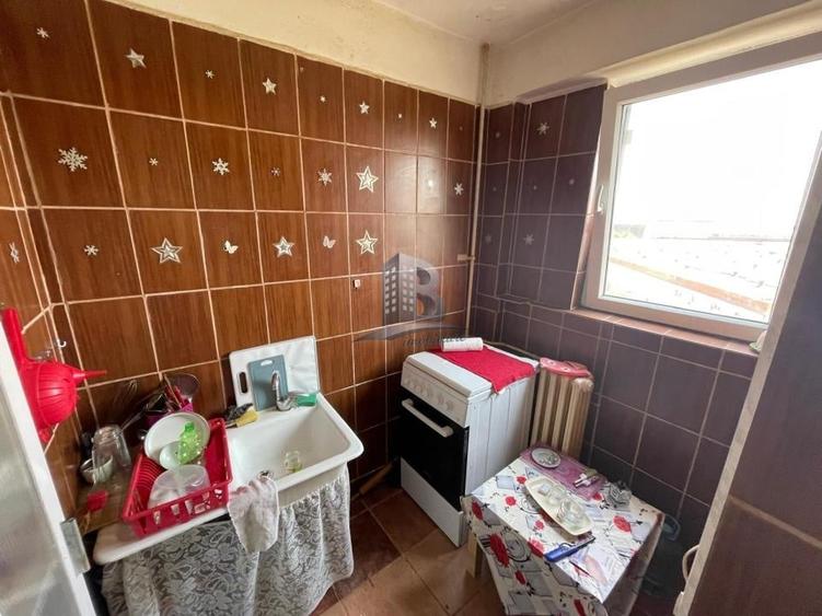 Garsonieră semidecomandată, mobilată în Titan