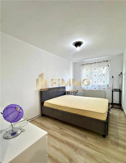 Apartament cu 3 camere semidecomandat în Poieni-Suceava