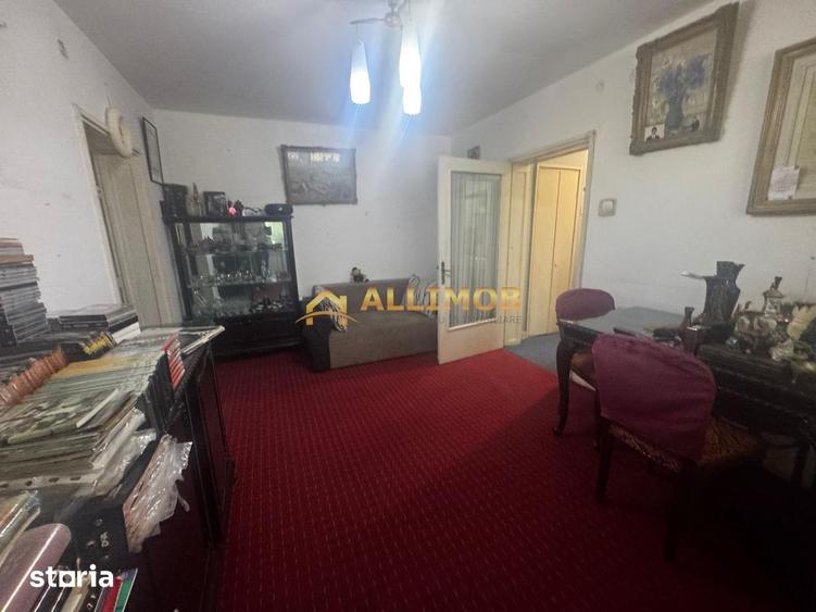 Apartament cu 2 camere semidecomandat în Democrației