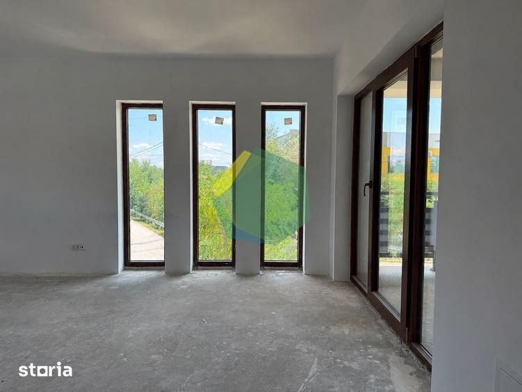 Apartament cu 4 camere în Odăi